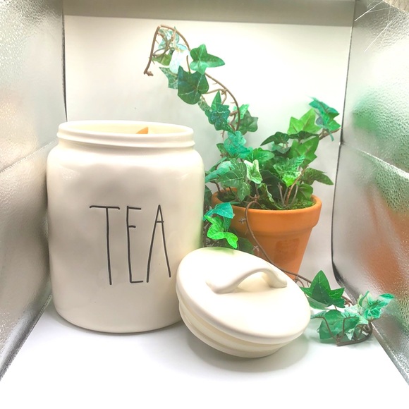 ‼️SALE‼️✨HP✨RAE DUNN ‘Tea’ Canister, Large, Ceramic, Flat Top, Long Letter - Picture 8 of 9